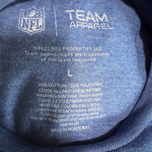 NFL Team Apparel COLTS T Shirt Mens Size Large Blue Indianapolis Colts Football - Picture 2 of 3